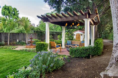 Mediterranean Backyard Is Open And Welcoming HGTV