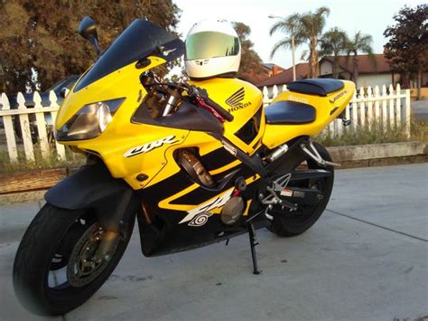 Honda cbr 250r is available in three color options. Yellow Honda CBR 600 f4i for Sale in Moreno Valley, CA ...