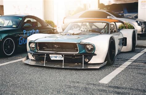 Mod Max: Custom Cars Square Off at the Canadian International Auto Show