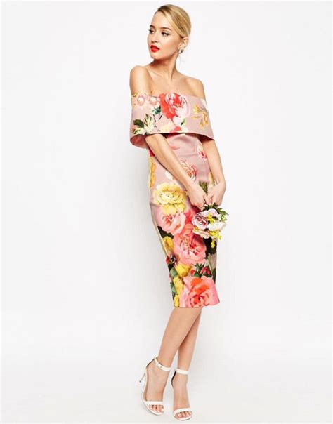 Often times when we go to a wedding we may not know what exactly to wear. Wedding Guest Dresses for June and July 2016 Weddings ...