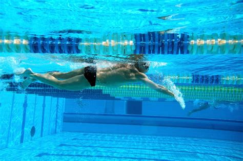 Step By Step Instructions On How To Swim The Sidestroke Backstroke