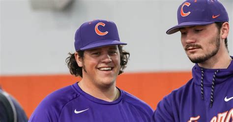 Sapakoff Gamecock Clemson Pitchers Take On New Roles After Injuries