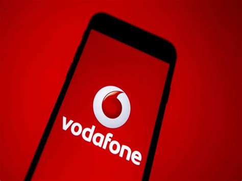Ragazzi cercate un offerta telefonica piena di internet e minuti a 10€?? Vodafone, dal 19 aprile i nuovi piani base con servizi ...