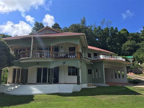 Available for short or long term rent and for personal or corporate use. House for rent - MyProperty Seychelles