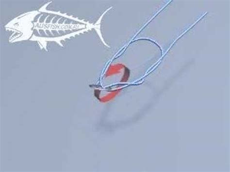 The versatile knot is simple to tie and doesn't jam. How to Tie a Cats Paw Fishing Knot - YouTube