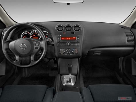 2012 Nissan Altima Interior Pictures
