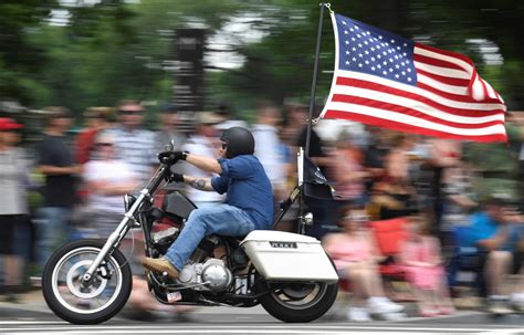 Rolling Thunder Veterans Group Makes Final Ride Through Washington