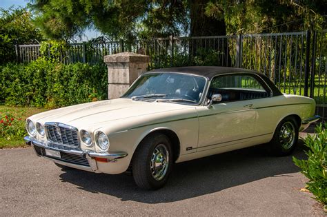 Jaguar XJ 5.3 C (XJ Coupé) (1975) - Oldtimer kaufen | Zwischengas