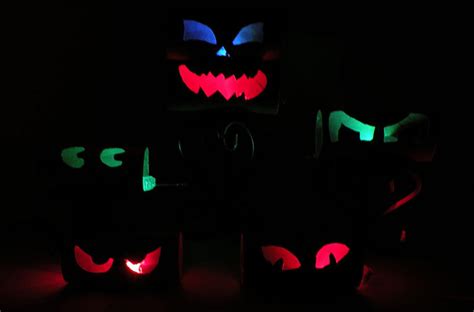Super Spooky Diy Halloween Glowing Eyes Cheap And Easy