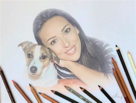 Artist Makes Amazing Hyper Realistic Drawings Using Only Colored