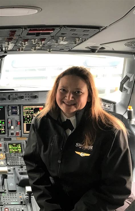 Meet the SkyWest Pilot Recruiters Attending WAI in 2019! - SkyBlog