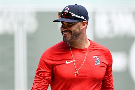 Red Sox Jd Martinez Shows Signs Of Breaking Out Of Spring Slump