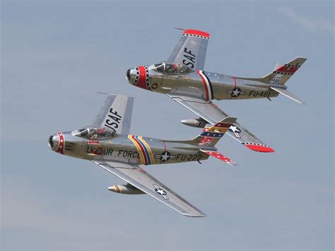 f86 sabres in formation 1280x960 wallpaper