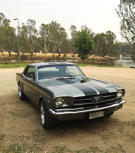 Felicity's Mustang - Antique Car Club Albury Wodonga