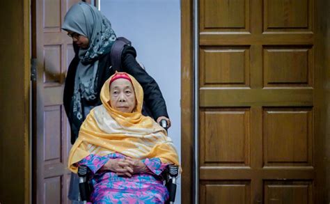 Nur Anis Jamaluddin Jarjis Ibu Allahyarham Jamaludin Saman 2 Cucu