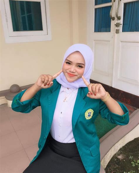 Jangan padam rindu merupakan drama bersiri 2018 adaptasi novel dengan tajuk yang sama karya rina farizq. rindu jangan ? | Kota, Instagram, Fashion