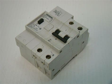 Siemens Miniature Circuit Breaker 6a Din Mount 125230v 5su3 Joseph