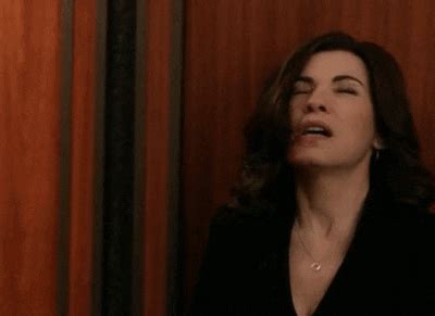 Alicia Florrick GIFs Find Share On GIPHY