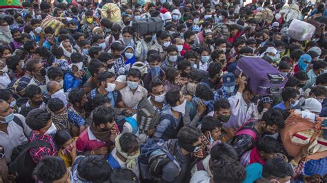 Indias Coronavirus Lockdown Leaves Migrant Workers Stranded