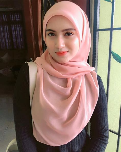 Pin By Allief Edo On Beautiful Malay Beautiful Hijab Girl Hijab Hijabi Girl