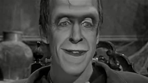 The 12 Best Episodes Of The Munsters Ranked