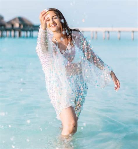 Sonakshi Sinha Raises The Temperature In Bikini Photos From Maldives Fans Call Her Mermaid