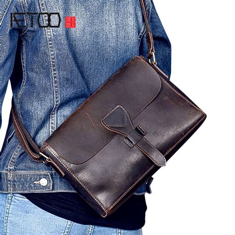 Aetoo New Original Mens Leather Messenger Bag Retro Crazy Leather Leather Cross Section Bag Men