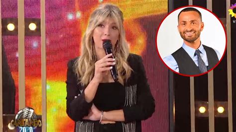 Listo para recibir la devolución de moria casán, agustín sierra advirtió una extraña situación en jurado, la comentó por lo bajo y laurita fernández la expuso sin. ¿Hubo amor? Laurita Fernández habló de la relación que ...