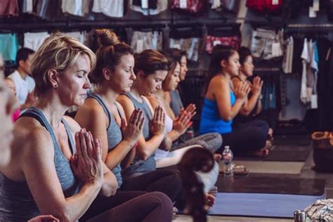Lululemon Often Hosts Yoga Classes Culturemap Dallas