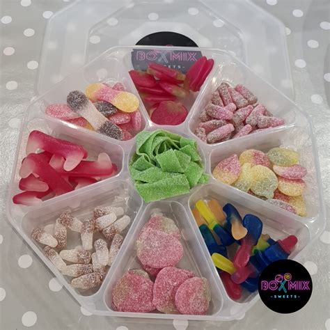 Order Vegan Sweet Platter Online From Boxmix Co Uk 24 7 The Ultimate