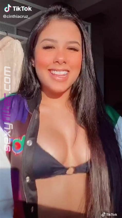 Sweetie Cinthia Cruz In Black Bikini Top Sexyfilter Com