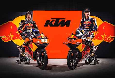 This Is Red Bull Ktms New Motogp Motorcycle In Final Form Autoevolution