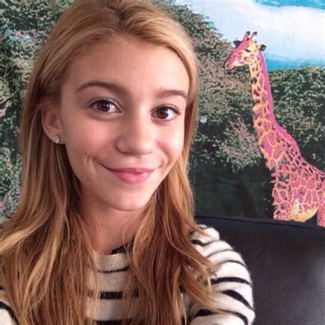 Hot Pictures Of G Hannelius Which Expose Her Sexy Body Sexiz Pix