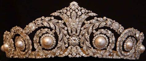 Tiara Mania Queen Victoria Eugenie Of Spains Pearl And Diamond Tiara