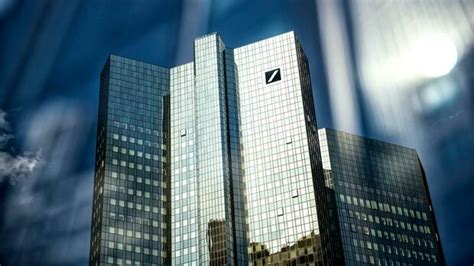 The qatari royal family already holds a 6.1 percent. Banken: Die Deutsche Bank erzielte im Callcenter ...