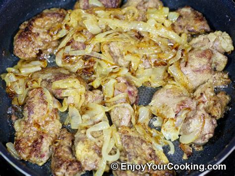 This quick chicken starter recipe will impress guests yet give you more time for entertaining. Fried Chicken Liver with Onions | Recipe | My Homemade ...
