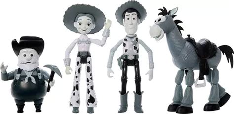 Disney Toy Story Set 4 Figuras Woody Blanco Y Negro 2023 Cuotas Sin