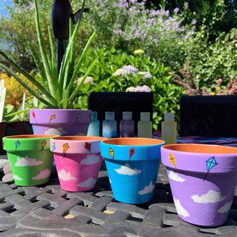 35 Aesthetic And Cute Hand Painted Flower Pots For 2023