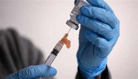 The difference between common and allergic reactions. Coronavirus: 147 adverse reactions to COVID-19 vaccines in ...