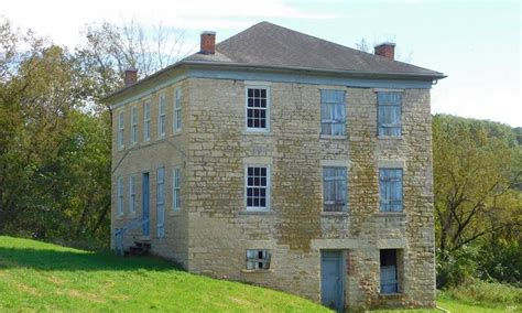 Big Mill Homestead Limestone Structure 1845 1850 Bellevue Iowa Mom And