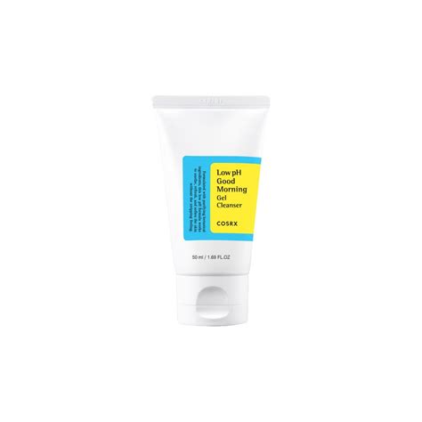 Gentle gel type cleanser with midly acidic ph level. COSRX Low pH Good Morning Gel Cleanser Travel Size ...