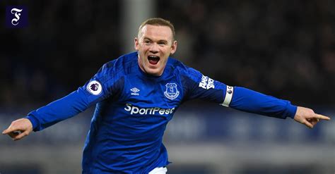 Our work has been seen across the world on public figures, including wayne rooney, you can see his case study and see what he thought about his hair transplant results. Altmeisters Traumtor: Rooney trifft aus der eigenen ...
