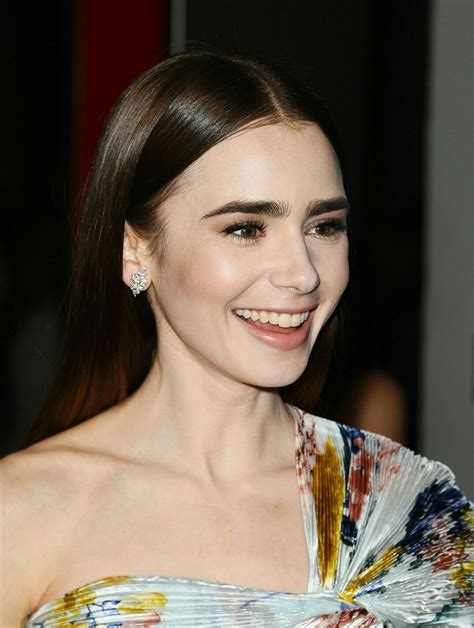 Lilly Collins Stunning Eyes Smile Face Lillies Grace Lily Actors