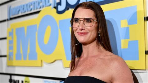 Brooke Shields Says She Broke Her Leg And Is Learning How To Walk Again