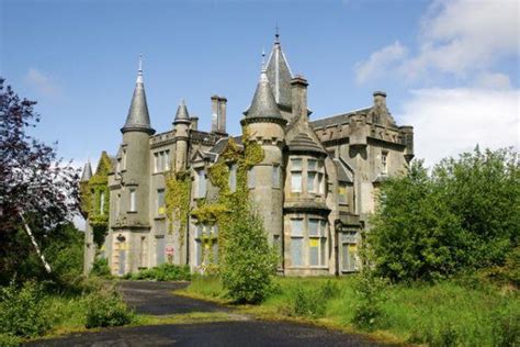 See more ideas about abandoned, abandoned houses, abandoned mansions. Abandoned Mansion: Shandon House, Scotland | Urban Ghosts