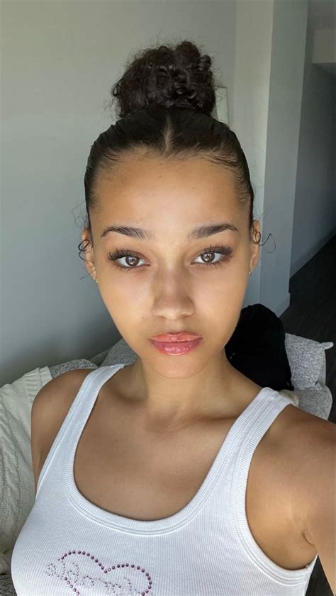 Selfie Inspo Girl With Natural Makeup And Sleek Middle Part Bun Clean Girl Aesthetic Sleek Bun
