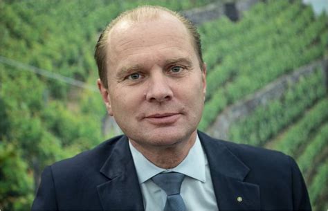 Énergies renouvelables, efficacité énergétique, éclairage public, audits énergétiques dans les entreprises, appel à projets, rétribution des économies d'énergie, subventions cantonales pour les projets pilotes, les études et les manifestations, déductions fiscales, autres aides Vice-présidence du Conseil d'État :: Décisions du Conseil ...
