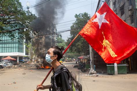 Myanmars Army Fights To End Rebellion In Northwest Town Daily Sabah