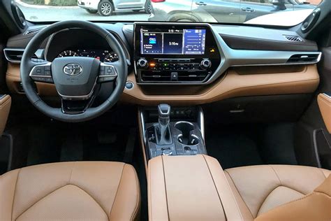 2020 Toyota Highlander Specs Price Mpg And Reviews