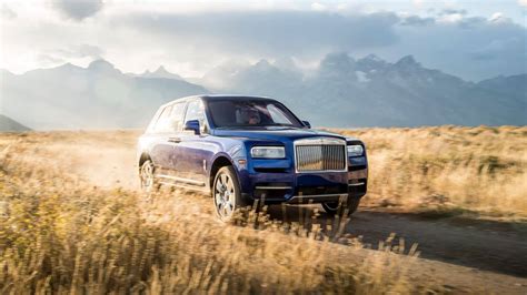 Luxury car rental | rolls royce. Rolls Royce Cullinan SUV Rent Dubai | Imperial Premium ...